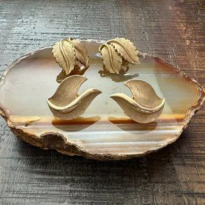 Bundle of Signed Gold Tone Trifari Clip On Earrings
